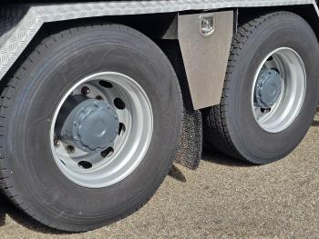 TGS 41.480 8x4 BB / PM 100 tm + JIB + WINCH